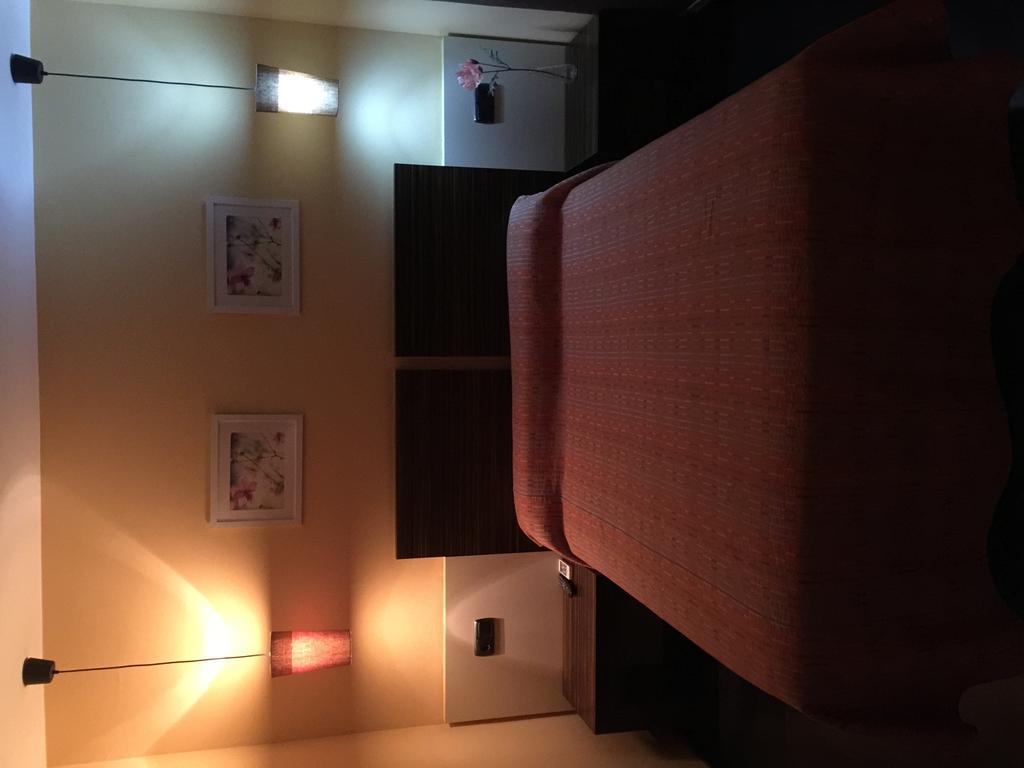 Hostal - Restaurante Asador Esperanza Huesca Esterno foto